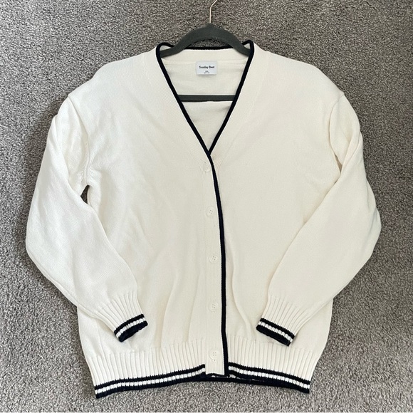 Aritzia Sunday Best Lamora Cardigan - Picture 2 of 6